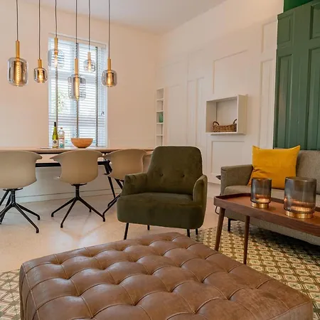 Altes Notariat Hausteil 2 בית נופש *