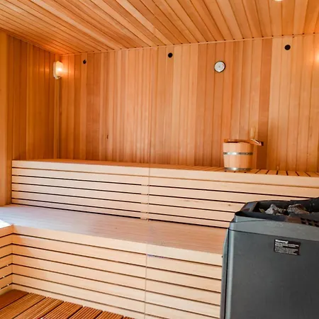 בית נופש Altes Notariat Hausteil 2 *