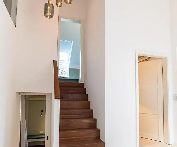 Altes Notariat Hausteil 2 *